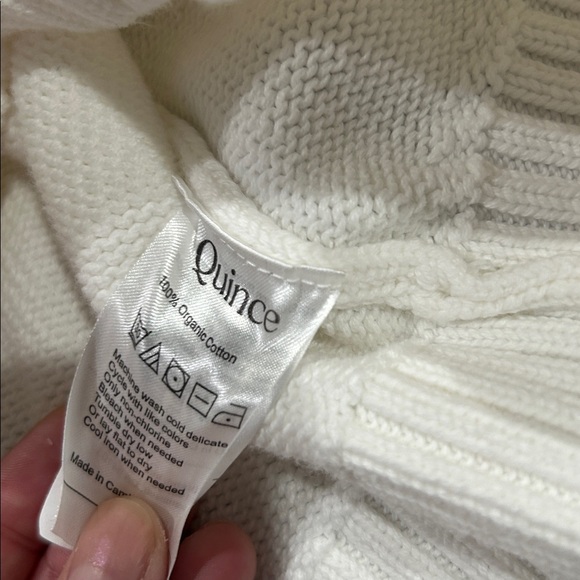Quince 100% Organic Cotton Sweater - Picture 3 of 3